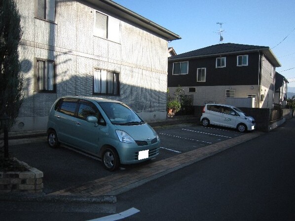 ヴィラ里音　ひなたぼっこ館・の物件外観写真